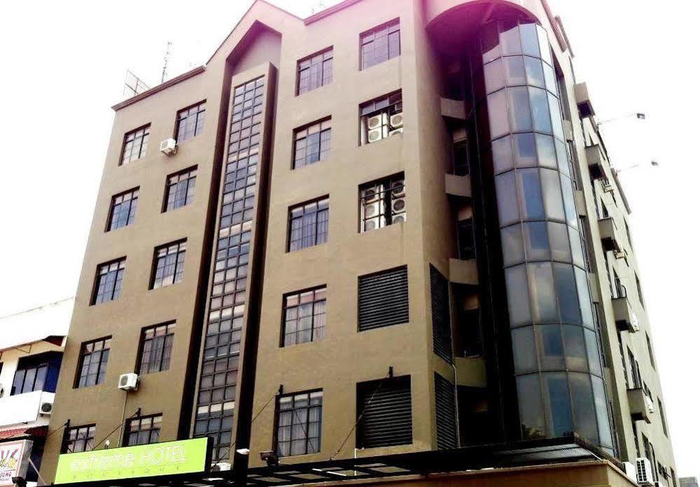 Extreme Boutique Hotel Kluang Bagian luar foto